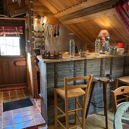 Gite "Le Refuge" Dans Un Domaine De 7Ha Au Calme Vimoutiers Экстерьер фото