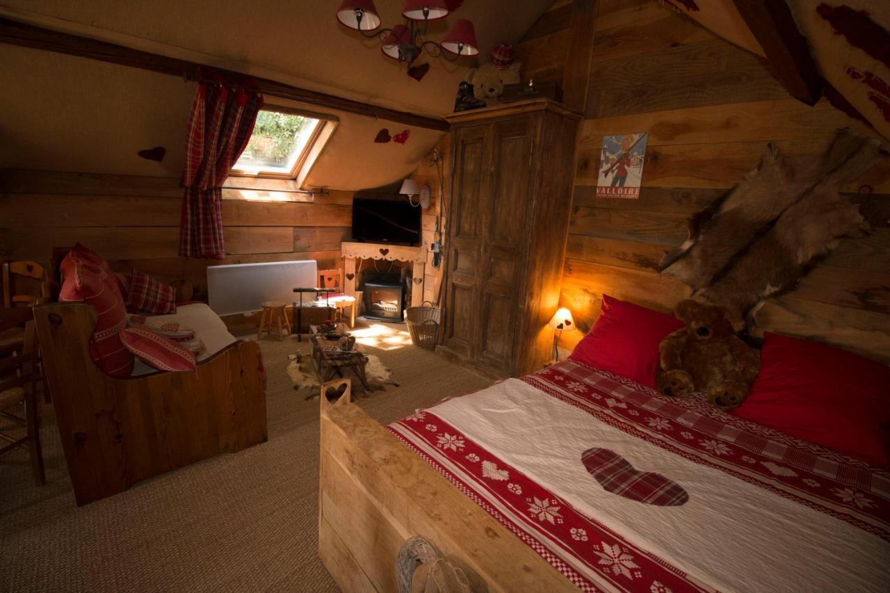 Gite "Le Refuge" Dans Un Domaine De 7Ha Au Calme Vimoutiers Экстерьер фото